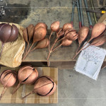 每件藝術(shù)品的生成誕生，都凝聚了藝術(shù)家的投射與想像，將圖紙化為立體的過程，是藝術(shù)實(shí)踐的起點(diǎn)，也象徵創(chuàng)作的旅程開始。