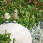 栩栩如生的石頭鳥點(diǎn)綴在社區(qū)一隅，與築森鄰住戶比鄰而居，成為最溫暖的陪伴。