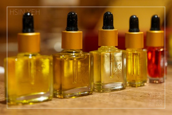 當天品嚐異國風味的各款油品，德國黑種草籽油、西伯利亞沙棘油、祕魯印加果油、臺灣苦茶籽油等，來一場舌尖上的環(huán)油世界。