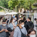 感謝當(dāng)日趕集的每一位貴客，循著那一道秋日暖陽，熱鬧的氛圍為靜謐的建築群留下一片絢麗的精采風(fēng)景。