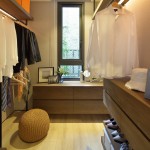 對生活喜歡井然有序的人來說，更衣室就像管家一樣，上衣下著整齊排列在前，出門「欽點(diǎn)」時更加優(yōu)雅從容。