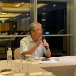 新業(yè)建設(shè)名譽董事長－穆椿松先生出席指導(dǎo)，勤勉並感謝所有辛苦的同仁，讓新業(yè)「講究」的職人哲學(xué)，在心裡紮根。