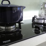 林內(nèi)Rinnai兩口式瓦斯?fàn)t，火候好控制，更加享受料理的時(shí)光，讓美味不打折扣。