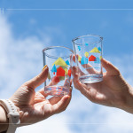 特別致贈新業(yè)設計的「啤酒杯組」作為伴手禮，期盼在這個盛夏日常，為您增添一抹沁涼陪伴。(禁止酒駕，未滿十八歲禁止飲酒)