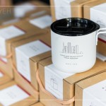 新業(yè)客製化鋼杯，陪你度過即將入冬的時序，將這份心意恆溫待續(xù)，如同新業(yè)一如往常的陪伴。