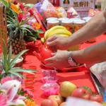 斟上一杯敬天地的心，我們建築的初衷與懇求願(yuàn)得天地垂聽。