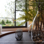 感動(dòng)知遇，為生活帶來自然窗景，建築重質(zhì)綠化，層次疊庭，建築與自然的相互呼應(yīng)。