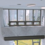 窗框外象徵樹鬚的弧形遮陽板，曲線美學講究對線之細節(jié)。