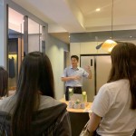 自由居樣品屋的設置，如何考量兼具美觀與實用的設計與廚俱、衛(wèi)浴設備等，幫住戶實現(xiàn)成家的夢想。