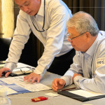 新業(yè)建設(shè) 創(chuàng)辦人 穆椿松先生 與各部門(mén)主管一同參與，希望藉由這場(chǎng)培訓(xùn)課程，將品牌內(nèi)涵轉(zhuǎn)化為實(shí)際行動(dòng)，讓品牌與行為更有一致性。