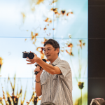 熟練地介紹各式鏡頭的特點，無論畫質(zhì)、畫面立體感、鮮明度都是差差對於『完美』畫面的追求。