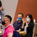 優(yōu)雅又知性的午後食光，細(xì)嚐巧克力的濃度與細(xì)膩感，當(dāng)餘韻在味蕾上綿延時(shí)，賓客的心湖，蕩漾出縷縷的愜意感。