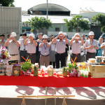 焚香裊裊間，繫起天地與人之間的溝通，期待與這塊土地譜出『心』的回憶。