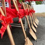 閃耀著金黃色光芒的金鏟，每把都身負(fù)重任，將開啟臺(tái)中北屯「新業(yè)-大塊藏硯」美好家園。