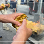 新業(yè)團(tuán)隊(duì)抱著虔誠(chéng)、喜悅的心，期許內(nèi)心的想望與希冀被聽(tīng)見(jiàn)，祈願(yuàn)工程平安順利。