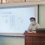 在測驗開始前，實驗室人員詳細(xì)解說各項試驗細(xì)節(jié)，幫助新業(yè)團(tuán)隊更深入了解試驗流程、目的與關(guān)鍵數(shù)據(jù)。