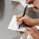 在感動之餘，也不忘對默默守護我們的打火英雄說聲謝謝，劇團會將來賓的祝福與鼓勵，分別寄送到臺灣各地的消防分隊，傳遞滿滿的溫暖與感謝。