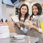 相約家人好友們在小廚房動手廚藝，不只攜回蘿蔔糕半成品，更享用蘿蔔糕成品，歡度閒適的周六午後。