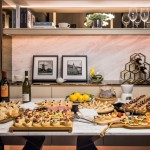 「乳酪老爹」不只介紹乳酪的製程與種類，現(xiàn)場更招待品嚐各國經(jīng)典乳酪，透過酒品的襯托，帶出乳酪的不同風味！