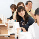 一場(chǎng)給心靈的療癒時(shí)光，放慢步調(diào)，傾聽藥草絮語，練習(xí)並享受與自己的對(duì)話。