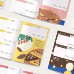 與教育局合作推出美感聯(lián)絡(luò)簿，經(jīng)過插畫家的用心設(shè)計(jì)，讓書寫、閱讀更輕鬆有趣。