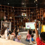 體驗(yàn)活動(dòng)—繪本說(shuō)故事，由『荒野保護(hù)協(xié)會(huì)』志工帶領(lǐng)，當(dāng)天共三個(gè)場(chǎng)次，跟著小石虎來(lái)到臺(tái)中筏子溪，踏上探險(xiǎn)旅程，透過(guò)寓教於樂(lè)，推廣環(huán)境保護(hù)與生態(tài)保育。