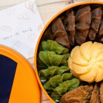 伴手禮贈(zèng)送來自臺(tái)中 ＃迦南園烘焙庇護(hù)工場(chǎng) 的花心曲奇餅乾， ＃伊起吃小點(diǎn)_做公益，為這場(chǎng)講座活動(dòng)增添另一份愛的溫度。