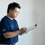 新業(yè)工程人員，從微觀到宏觀，用心記錄每項細節(jié)，傾聽客戶的改善需求。