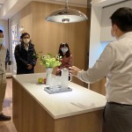 實地參訪新業(yè)【大塊森濤】樣品屋，分享新業(yè)團隊在建材、格局及選品的用心，為日後入住的居民，打造出實用又舒適的家園。