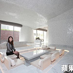 大廳一角 設(shè)大理石談話坑