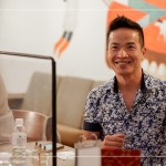 與新業(yè)的家族夥伴一起學習、共同進步，追求質感生活，熱情始終不滅。