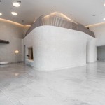 打破框架，平凡的柱子亦能做出行雲(yún)流水般之曲面－新業(yè)觀峰 完工實景圖。