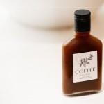 以開(kāi)水潤(rùn)口讓口腔味蕾留白，細(xì)品風(fēng)味果醬的多層次韻味，感受馬告南莊橙『優(yōu)雅的苦』、『刺激的麻』。