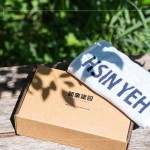 致上新業(yè)設(shè)計的運動毛巾，作為運動時的常備品，代表著新業(yè)在住戶的每段路程中給予支持並陪伴著。