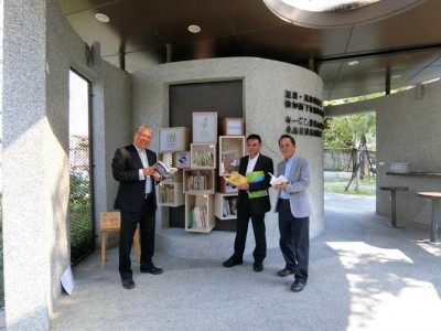 新業(yè)建設(shè)認(rèn)養(yǎng)臺中文學(xué)館書席 分享悅讀飄書香