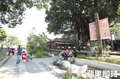 設(shè)計(jì)3個(gè)月10天完工，最夯歷史建築變「戶外圖書館」